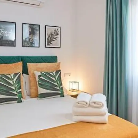 וילה Walk To Ushuaia, Hi & The Beach! - 6Br Villa - Charming Patio & Private Pool